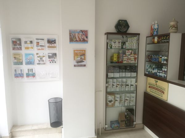 Specijalizovana prodavnica prirodnih preparata iz celog sveta